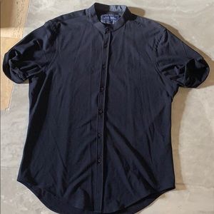 Men’s banded collar shirt